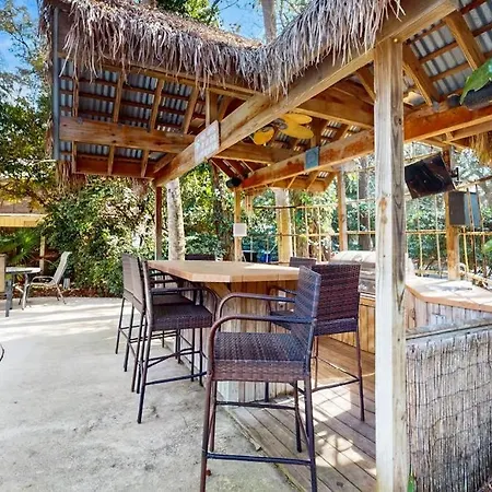 Summer House-3
